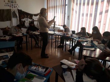 SA5.3_Niga Elena_Calator prin sat_4.jpg